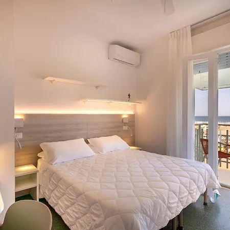 Sanremo Hotel 3*