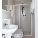 מלון Sanremo קאורלה