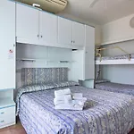Sanremo מלון 3*