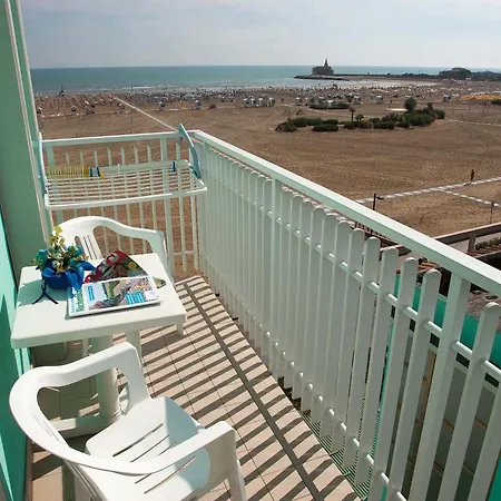 Sanremo 3* קאורלה