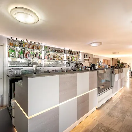 Hotel Sanremo