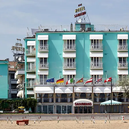 فندق Sanremo 3*